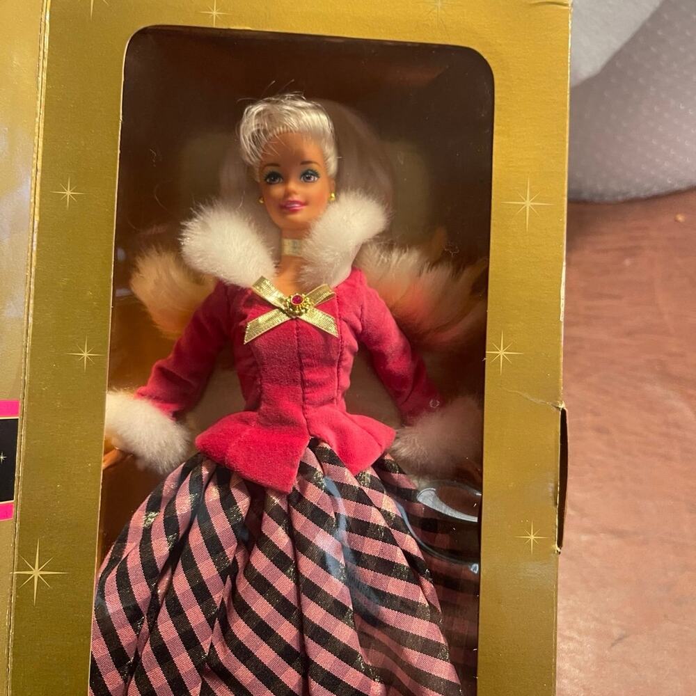 Barbie Winter Rhapsody Avon 1996